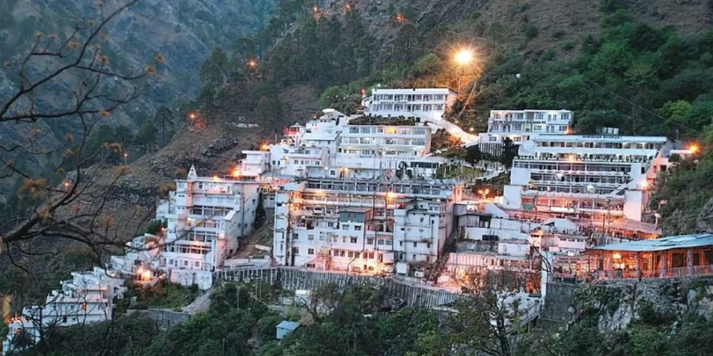 Reach Vaishno Devi Temple