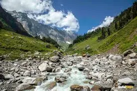 Beas Kund Trek &ndash; The Glacier Source Expedition